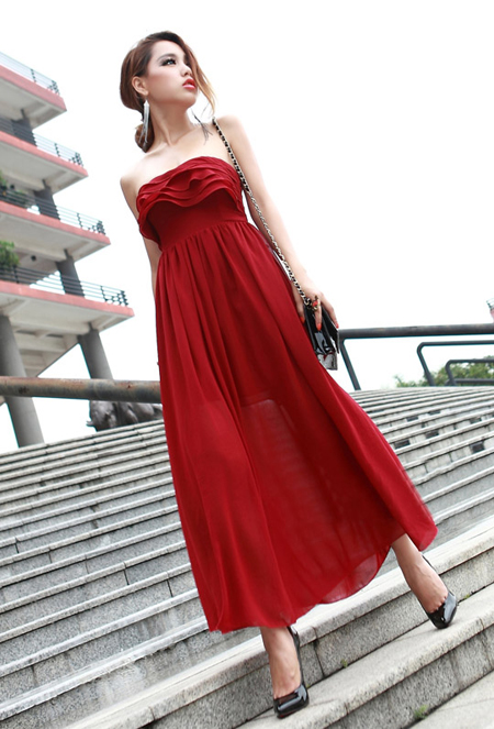 ชุดราตรียาว