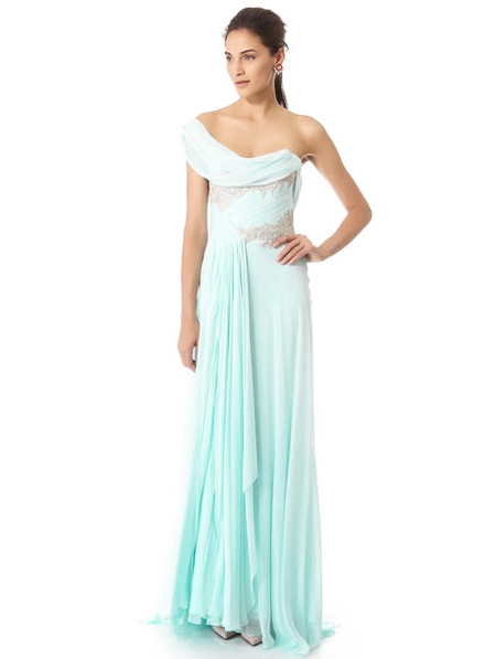 ชุดราตรียาว