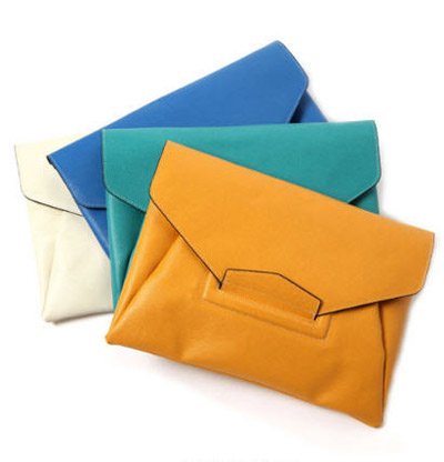 กระเป๋าคลัทช์