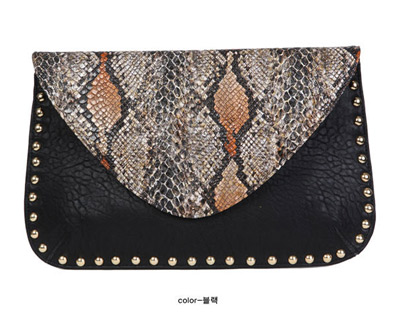 กระเป๋าคลัทช์