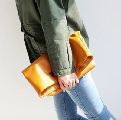 กระเป๋าคลัทช์