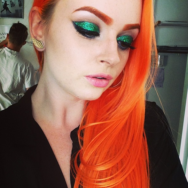 แต่งหน้าปีใหม่ 