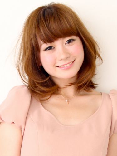 ทรงผมประบ่า หน้ากลม