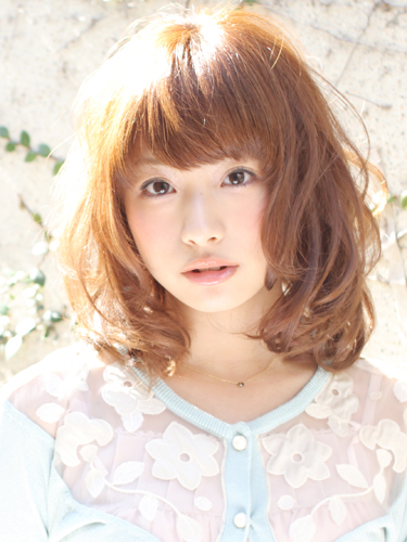 ทรงผมประบ่า หน้ากลม