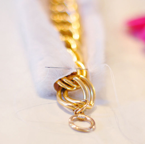 สร้อยคอขนเฟอร์