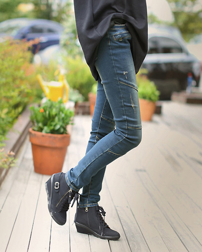 รองเท้าบูทกันหนาว