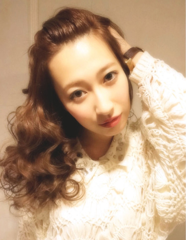 แต่งทรงผมดัด