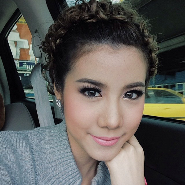 เอสเธอร์ สุปรีย์ลีลา