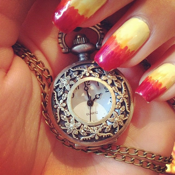 นาฬิกาสร้อยคอผู้หญิง