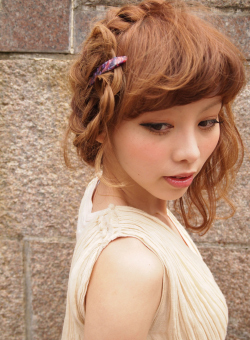 ถักเปียทรงผมประบ่า