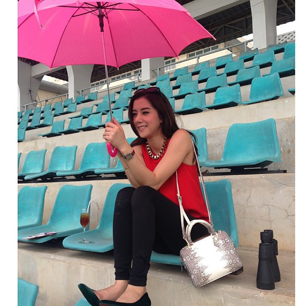 กระเป๋าดารา