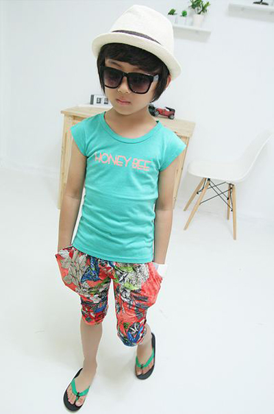 เสื้อผ้าลายดอกเด็ก