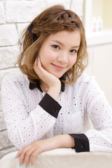 วิธีแก้ผมม้าสั้น 