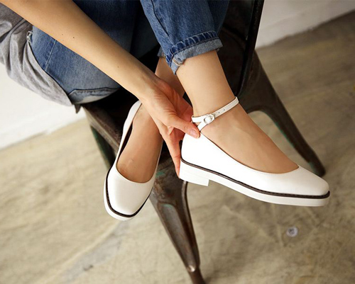 รองเท้าแฟชั่น 