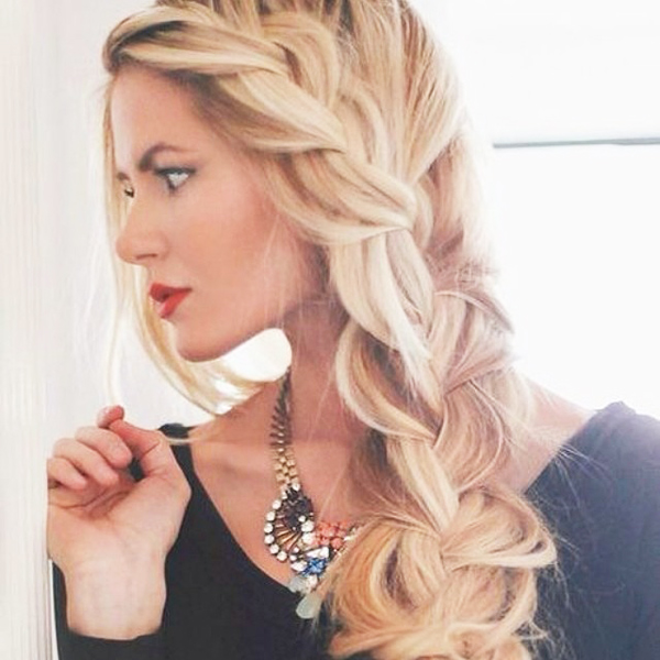 ทรงผมเปียเซอร์ๆ