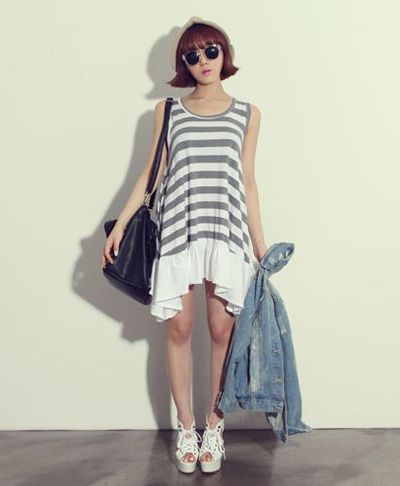 ชุดเดรสไปทะเล