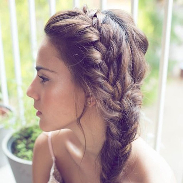 ทรงผมเปียเซอร์ๆ