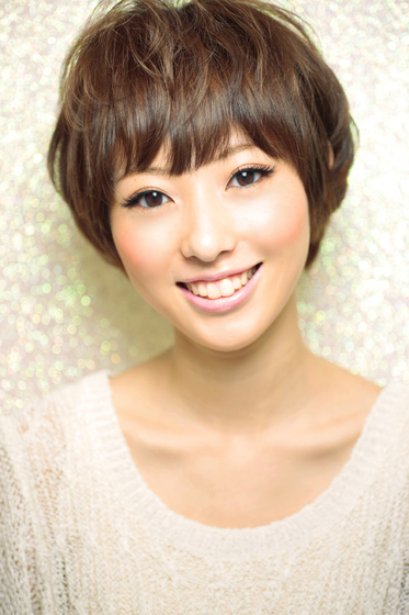 ทรงผมสั้นสําหรับคนหน้ายาว 