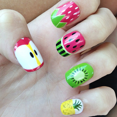 ลายเพ้นท์เล็บหน้าร้อน 