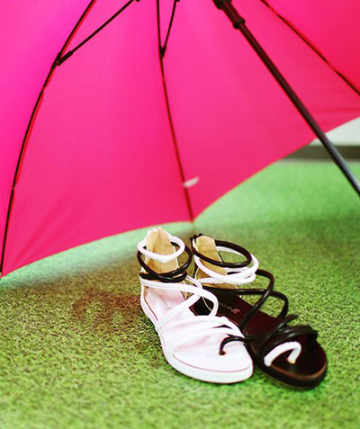 รองเท้าเล่นน้ำสงกรานต์