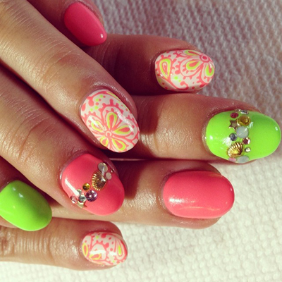 ลายเพ้นท์เล็บหน้าร้อน