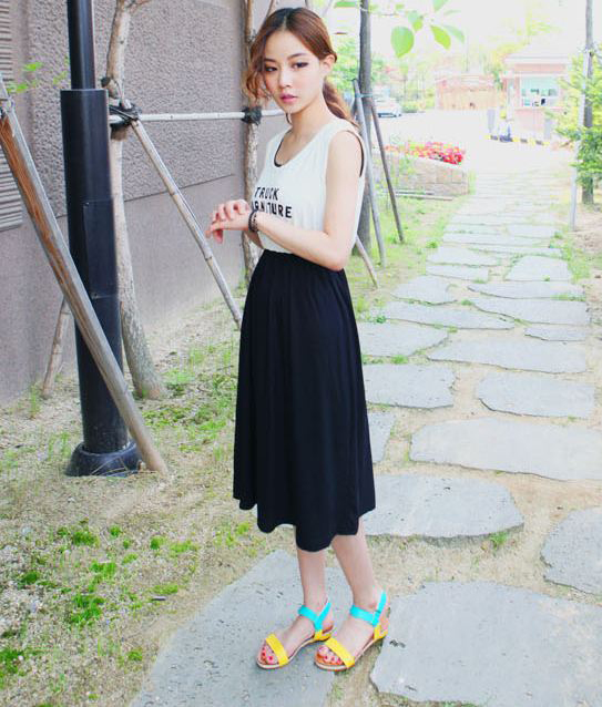 รองเท้าเล่นน้ำสงกรานต์