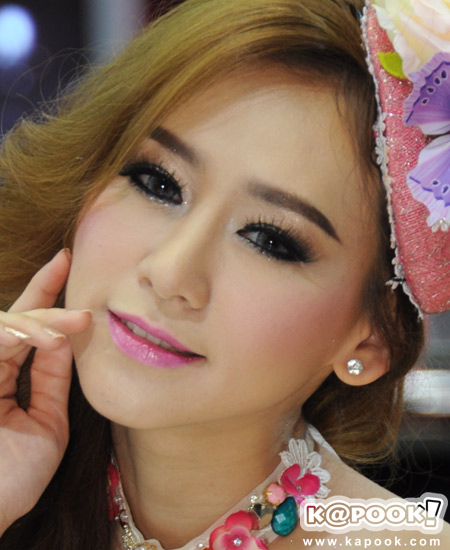 แต่งหน้าพริตตี้