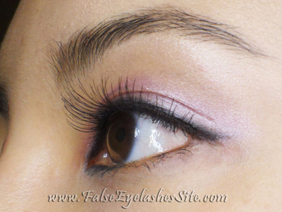 ขนตาปลอม