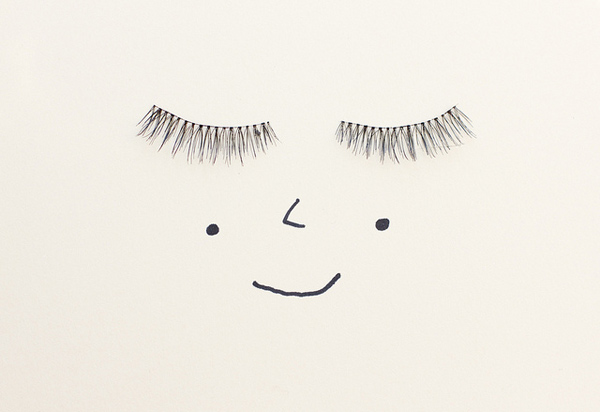 ขนตาปลอม