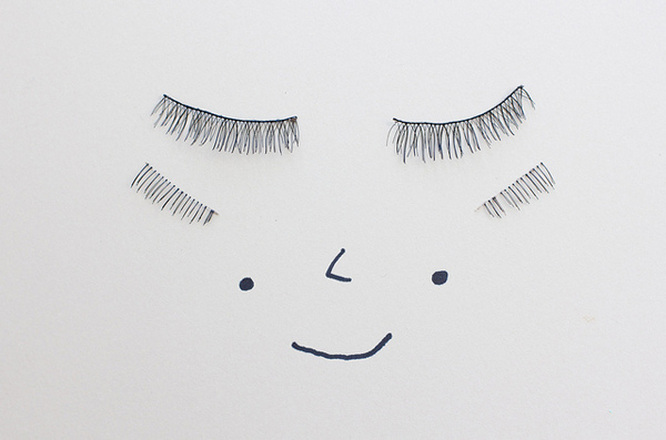 ขนตาปลอม