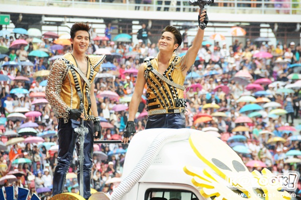 งานช่อง 3 ครบรอบ 45 ปี ความสุขบุกโลก ทัพดาราจัดเต็มคืนความสุขคนดู