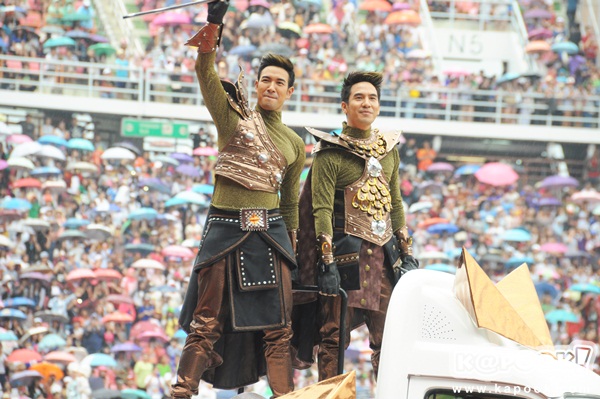 งานช่อง 3 ครบรอบ 45 ปี ความสุขบุกโลก ทัพดาราจัดเต็มคืนความสุขคนดู