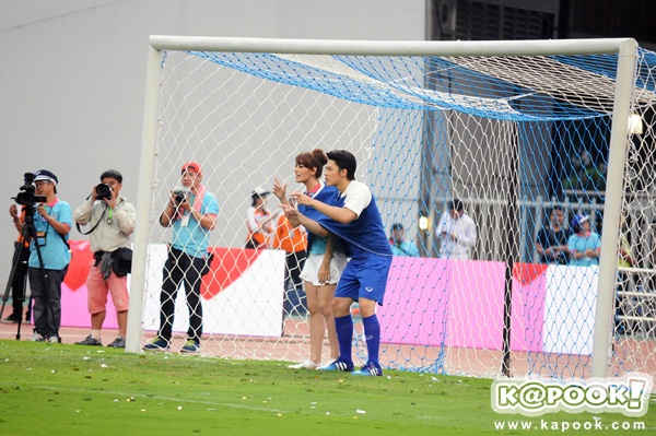 งานช่อง 3 ครบรอบ 45 ปี ความสุขบุกโลก ทัพดาราจัดเต็มคืนความสุขคนดู