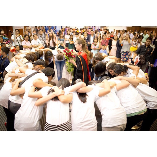 ขวัญ อุษามณี