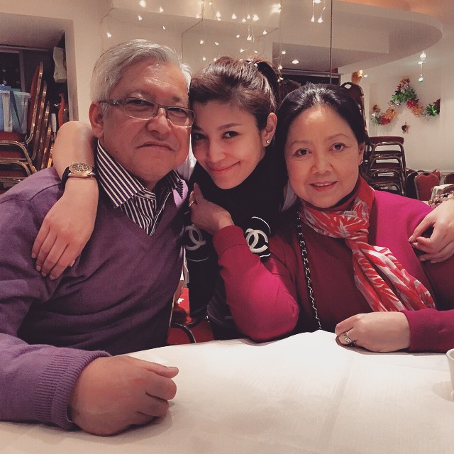 เอมมี่ มรกต