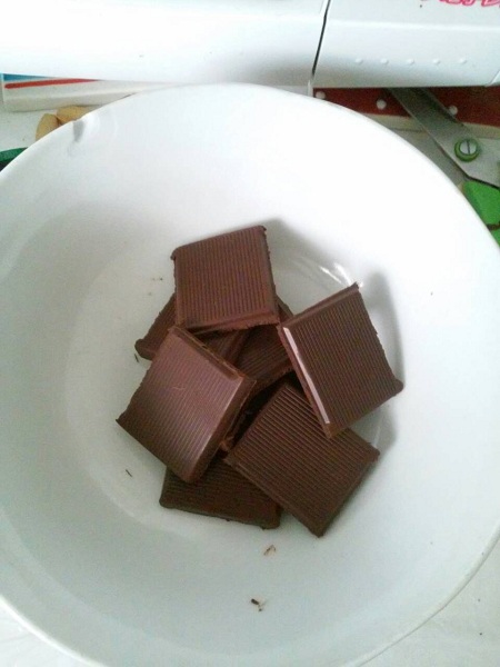 Ferrero Rocher สูตรโฮมเมด ขนมสุดฮิตที่ทำเองได้