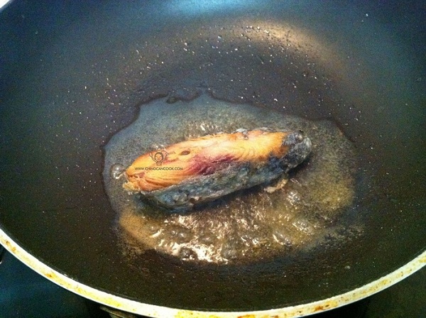 ข้าวผัดคะน้าปลาเค็ม ครบรสความอร่อยกลิ่นหอมชวนหิว