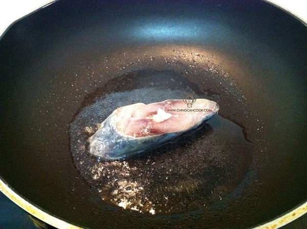 ข้าวผัดคะน้าปลาเค็ม ครบรสความอร่อยกลิ่นหอมชวนหิว