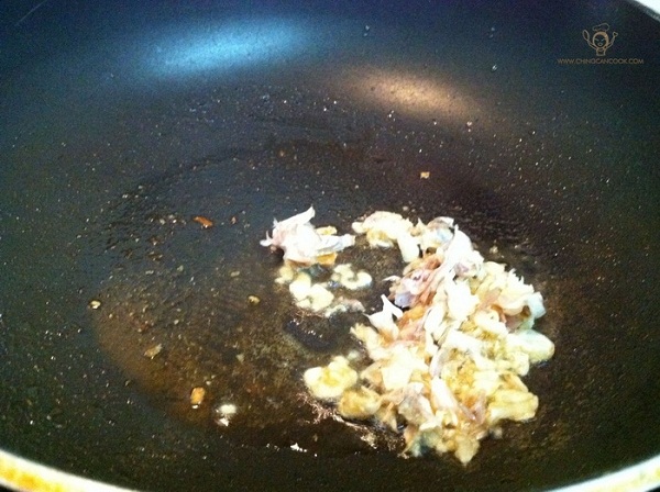 ข้าวผัดคะน้าปลาเค็ม ครบรสความอร่อยกลิ่นหอมชวนหิว