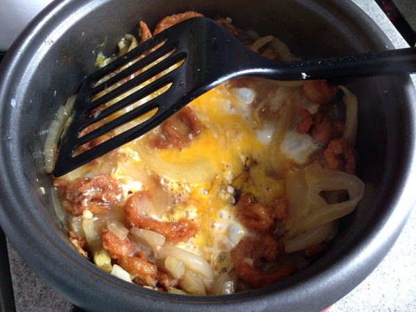 เกี่ยมฉ่ายผัดไข่ 