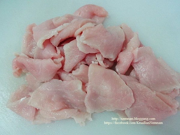 ข้าวหน้าหมูเกาหลี กับกิมจิ อิ่มอร่อยในจานเดียว 