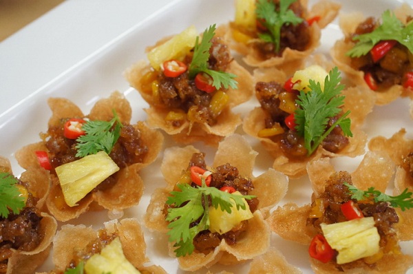 กระทงทอง ของกินเล่นน่ารัก ๆ พอดีคำ