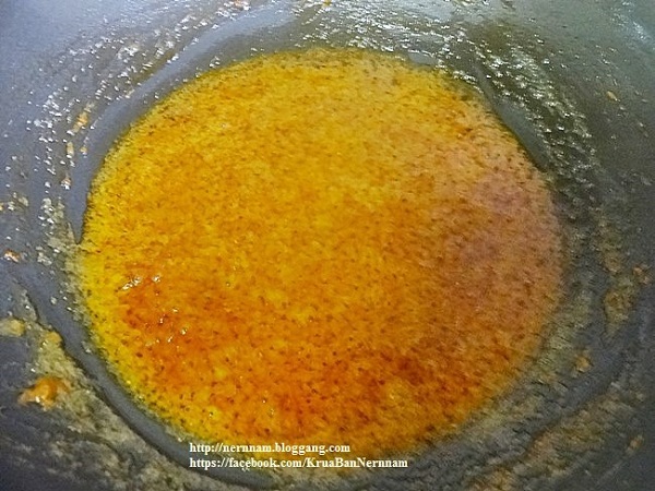 พะแนงกุ้ง อาหารไทยรสกลมกล่อม หอมกลิ่นเครื่องแกง