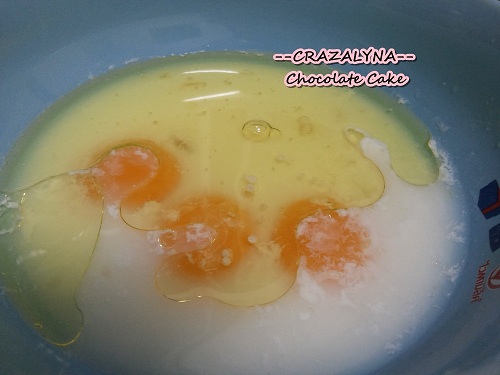 วิธีทำเค้กช็อกโกแลตหน้านิ่ม ด้วยหม้อหุงข้าว
