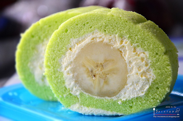 โรลกล้วยหอมมาสคาร์โปน เนื้อเนียนนุ่มหอมหวาน