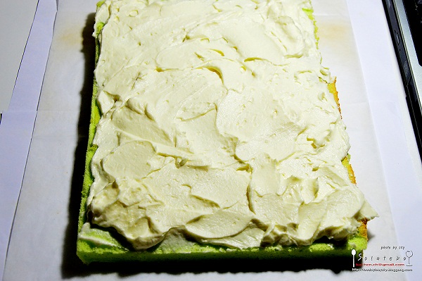 โรลกล้วยหอมมาสคาร์โปน เนื้อเนียนนุ่มหอมหวาน