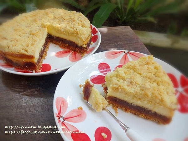 Strawberry Crumble Cheesecake กรอบอร่อย 