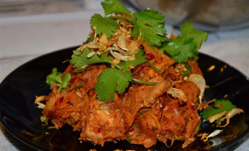 ตำขนุนกับหมูสามชั้นคั่วเค็ม อาหารพื้นบ้านล้านนารสเด็ด