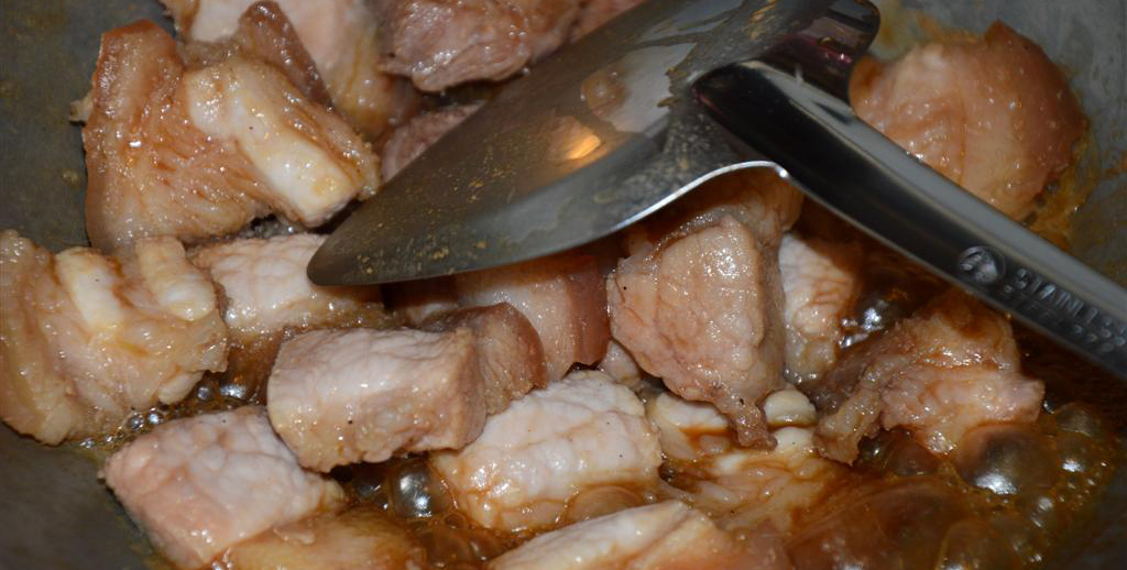 ตำขนุนกับหมูสามชั้นคั่วเค็ม อาหารพื้นบ้านล้านนารสเด็ด