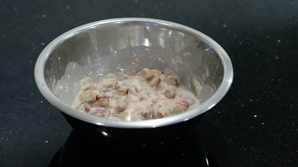หมูทอดเจียงฮาย สูตรชุบแป้ง เมนูสุดฮอตของชาวออฟฟิศ 